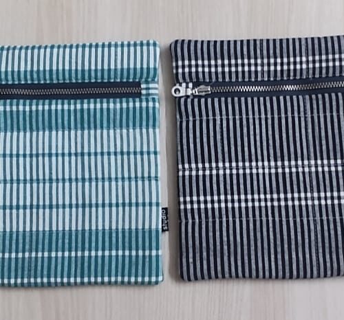 Quilted Lungi Pouch